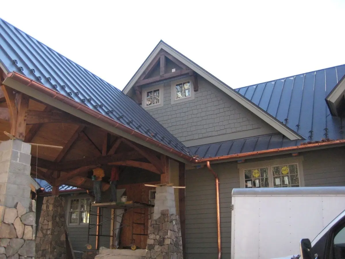 Craftsman Roofing team delivering quality roofing work in Layton